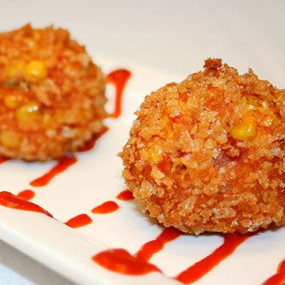 Food, Finger food, Fried food, Dish, Hushpuppy, Dishware, Fast food, Cutlet, Panko, Korokke, 