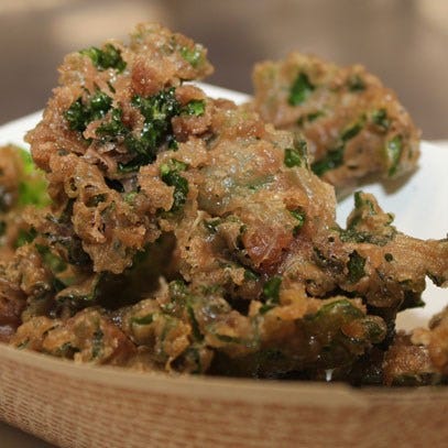 Food, Green, Ingredient, Recipe, Cuisine, Dish, Comfort food, Fried food, Leaf vegetable, Cooking, 