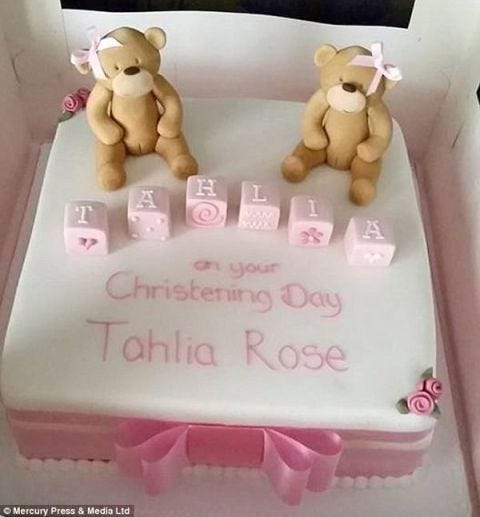 Brown, Cake, Dessert, Pink, Toy, Ingredient, Sweetness, Cake decorating supply, Cake decorating, Baked goods, 