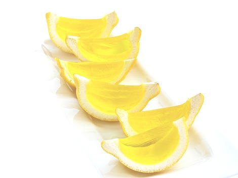 Lemon Drop Jell-O Shots <p>Hollow out lemons and limes and pour Jell-O shot mixtures inside. One lemon will yield about six slices, depending on the size.</p>
<p>Get the recipe at <a target="_blank" href="http://www.bakersroyale.com/jello-shots-2/lemon-drop-jell-o-shots/">Bakers Royale</a>.</p>