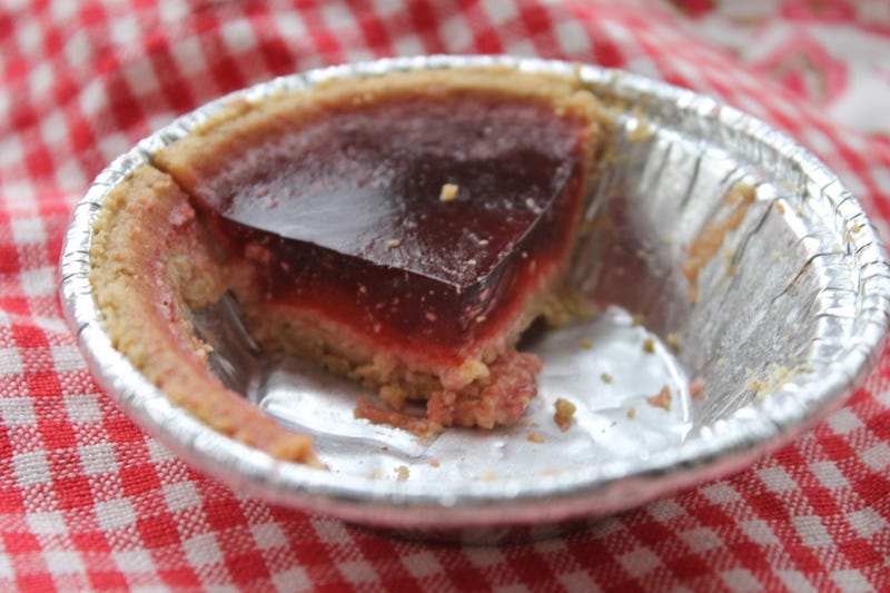 Cherry Pie Jell-o Shots <p>Set this cherry vodka jelly mixture in a pie crust. Give each guest a slice and you won't even need to make dessert.</p>
<p>Get the recipe at <a target="_blank" href="http://www.thatssomichelle.com/2012/11/cherry-pie-jello-shots.html">That's So Michelle</a>.</p>