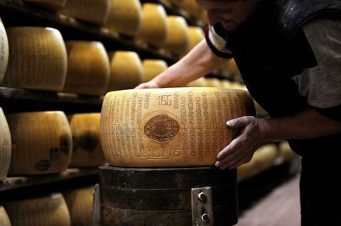 Wood, Ingredient, Mass production, Parmigiano-reggiano, Dairy, Cylinder, Toma cheese, Cheese, 