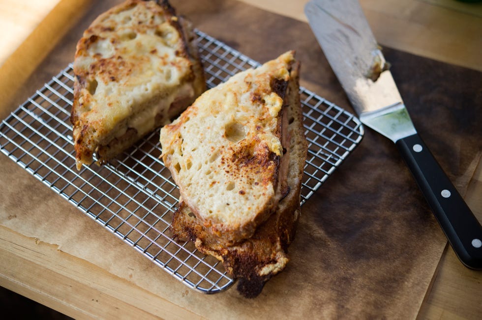 Food, Cuisine, Tableware, Dish, Plate, Baked goods, Finger food, Recipe, Kitchen utensil, Breakfast, 