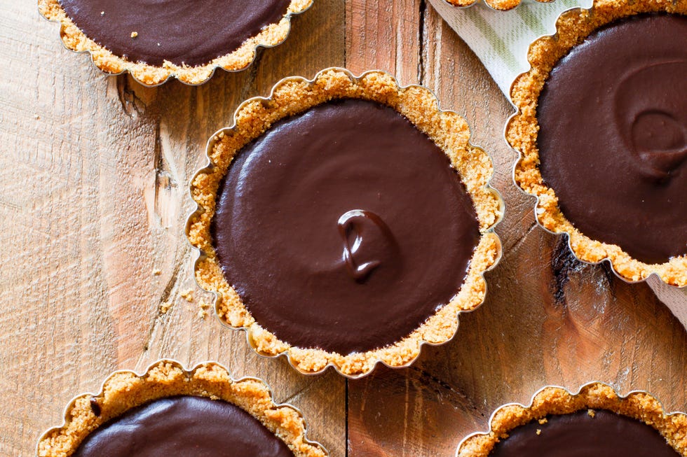 delish-smores-tartlets-4