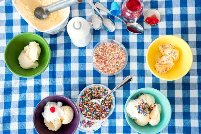 Dishware, Food, Cuisine, Serveware, Tableware, Meal, Dish, Plate, Ingredient, Breakfast, 