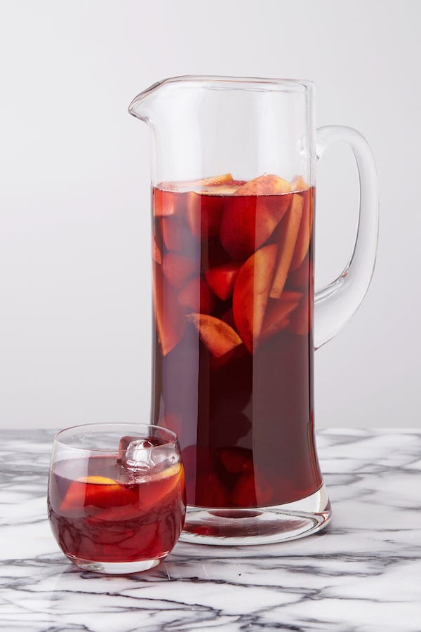 delish-sangria-peach-raspberry