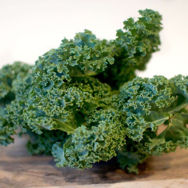 Leaf vegetable, Broccoli, Cruciferous vegetables, Vegetable, Plant, Kale, Food, Flower, Produce, Broccoflower, 