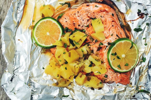 foil pack salmon with pineapple salsa
