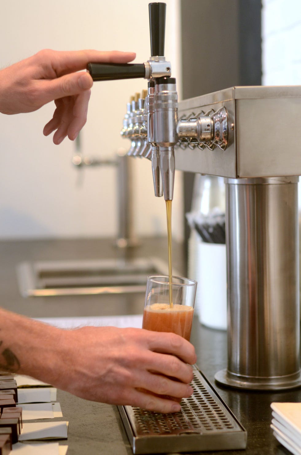 Liquid, Fluid, Finger, Hand, Drinkware, Drink, Tableware, Barware, Small appliance, Nail, 