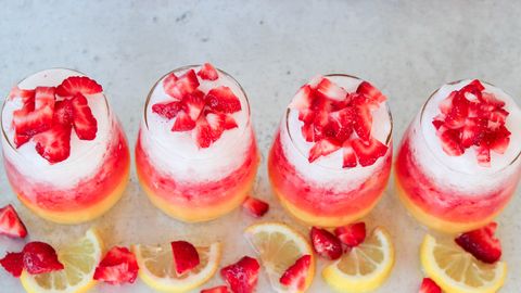 preview for This Spiked Ombre Lemonade Is Perfect In Every Way