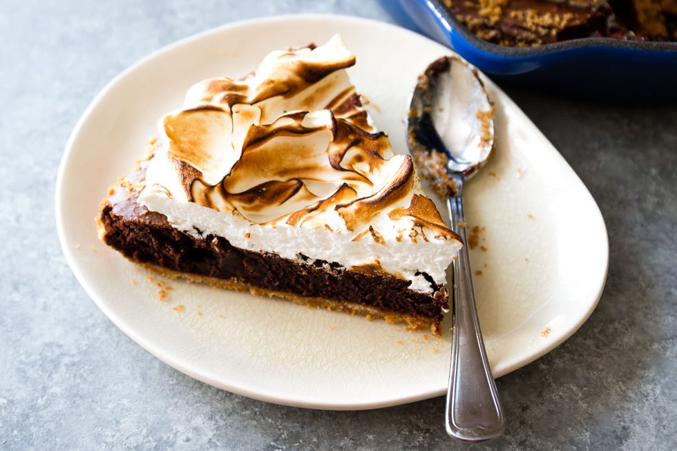 How to Make The Ultimate Skillet S'mores Brownie - Delish.com