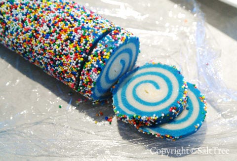 Blue, Sweetness, Food, Ingredient, Dessert, Confectionery, Cuisine, Baked goods, Colorfulness, Snack, Blue, Sweetness, Food, Ingredient, Dessert, Confectionery, Cuisine, Baked goods, Colorfulness, Snack,