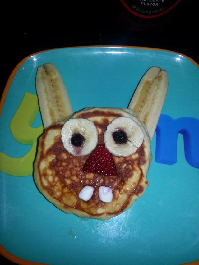 Food, Dishware, Ingredient, Baked goods, Finger food, Tableware, Cuisine, Sweetness, Teal, Dessert, 
