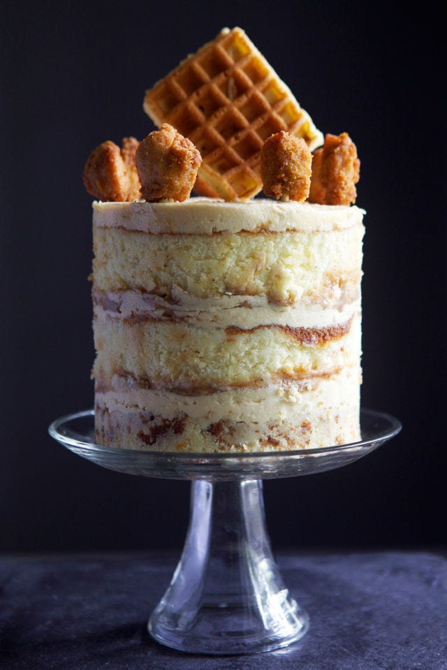 Dish, Food, Cuisine, Dessert, Ingredient, Baked goods, Frozen dessert, Buttercream, Zuppa inglese, Biscuit, 