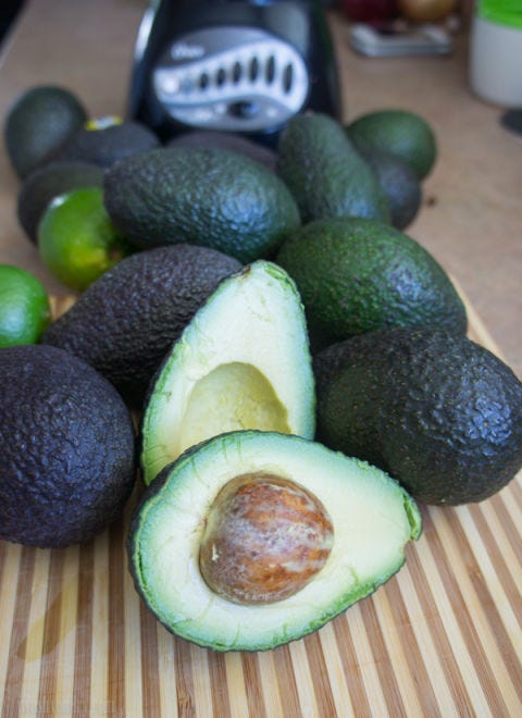 Green, Food, Natural foods, Produce, Ingredient, Fruit, Whole food, Vegan nutrition, Local food, Seedless fruit, 