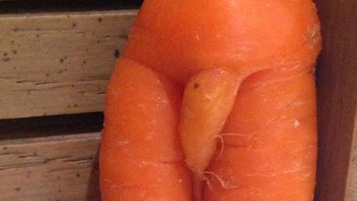 Fluid, Skin, Orange, Muscle, Peach, Tan, Close-up, Wood stain, Flesh, Root vegetable, 
