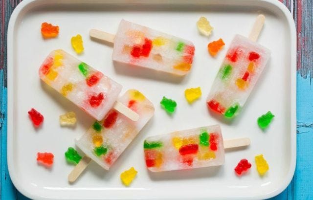 Green, Food, Cuisine, White, Sweetness, Orange, Dishware, Ingredient, Rectangle, Confectionery, 