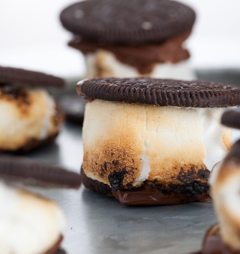Brown, Food, Sweetness, Cuisine, Ingredient, Finger food, Dessert, Chocolate, Baked goods, Recipe, 