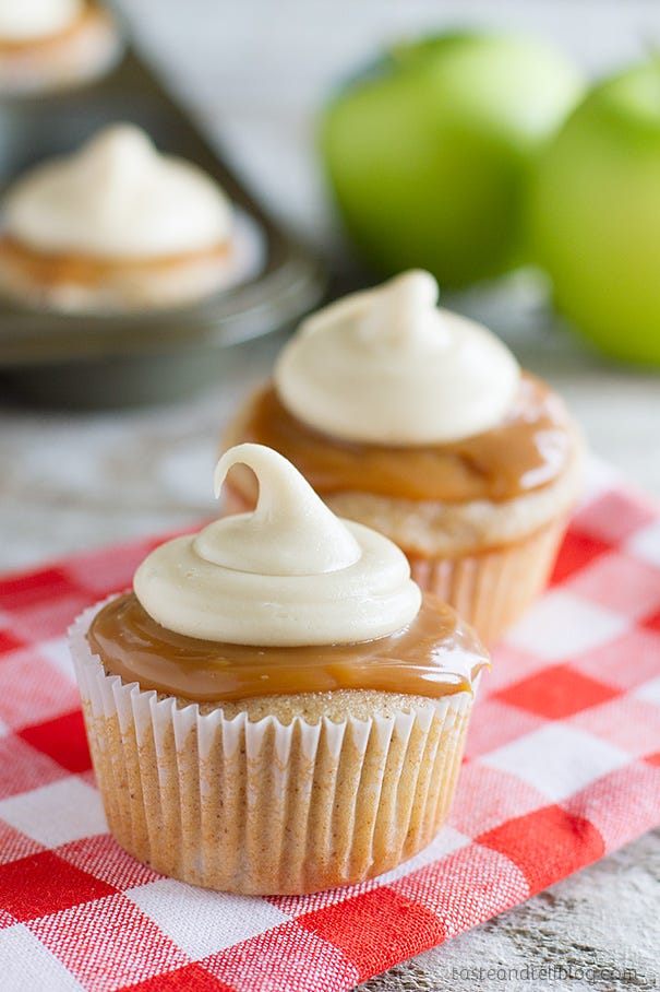 How To Make Better Taste Caramel Apple Cake Mix Recipes How To Make Better Taste Caramel Apple Cake Mix Recipes