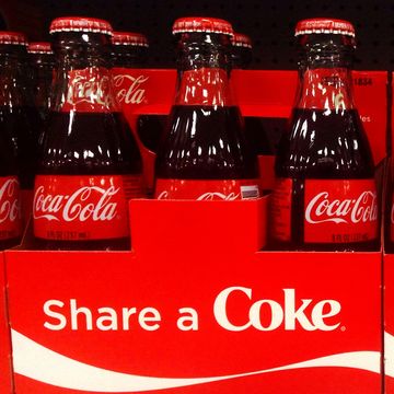coca cola facts share a coke bottles