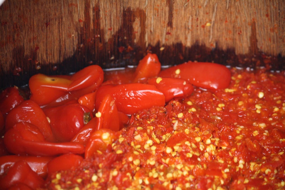 Ingredient, Red, Food, Produce, Vegetable, Coquelicot, Condiment, Nightshade family, Bell peppers and chili peppers, Sweet chilli sauce, 