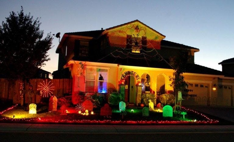 Lighting, Home, Light, Landscape lighting, Christmas lights, House, Christmas decoration, Interior design, Christmas, Night, 