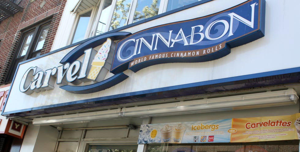 Real estate, Font, Signage, Daylighting, 