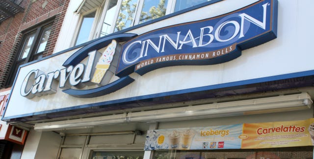 Real estate, Font, Signage, Daylighting, 