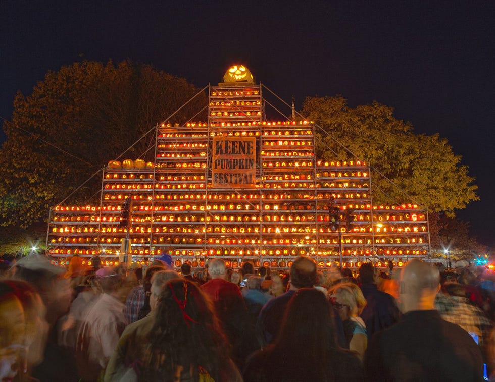 Night, Crowd, Amber, Landmark, Temple, Orange, Midnight, Place of worship, Holy places, Temple, Night, Crowd, Amber, Landmark, Temple, Orange, Midnight, Place of worship, Holy places, Temple,