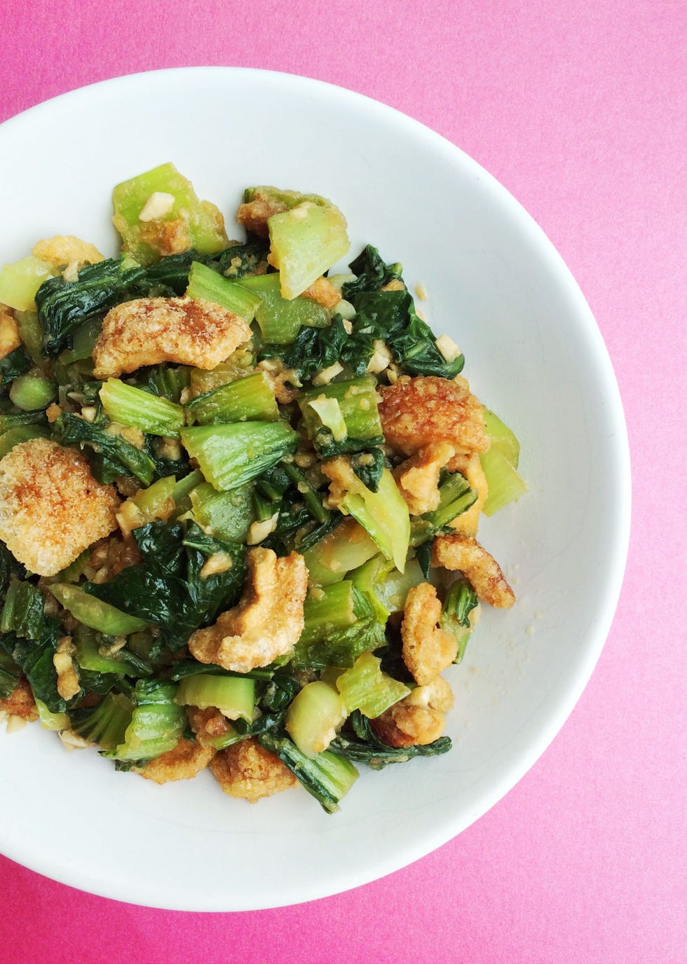 Food, Cuisine, Ingredient, Dishware, Vegetable, Leaf vegetable, Salad, Recipe, Produce, Serveware, 
