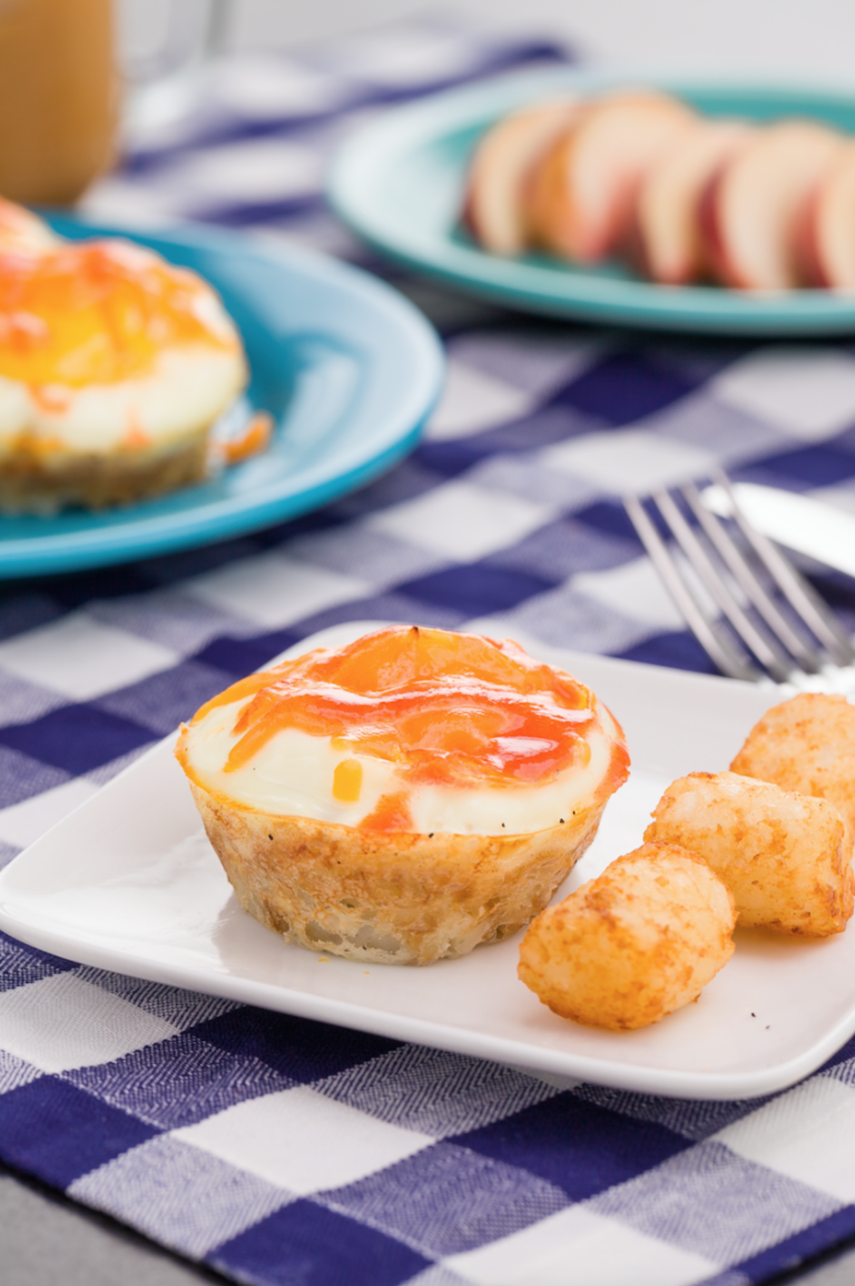Dish, Food, Cuisine, Ingredient, Dessert, Baked goods, Scone, Finger food, Breakfast, Egg, 