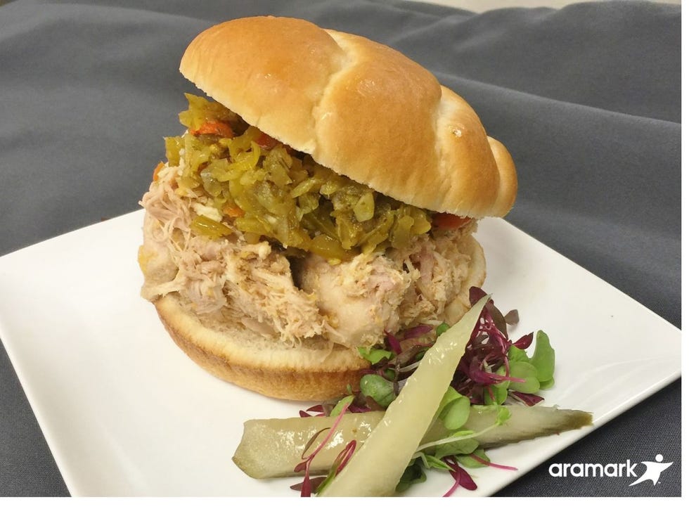 Food, Finger food, Sandwich, Cuisine, Ingredient, Baked goods, Leaf vegetable, Vegetable, Dish, Produce, 