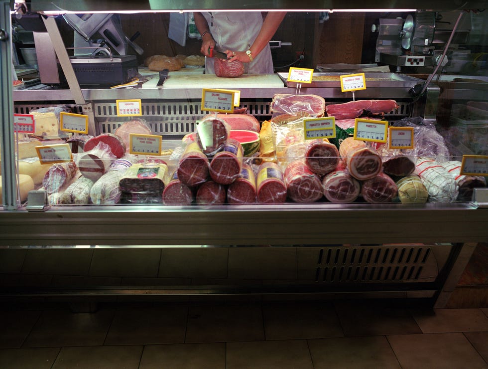 Food, Sweetness, Retail, Dessert, Cuisine, Snack, Bakery, Dish, Delicacy, Fast food, 