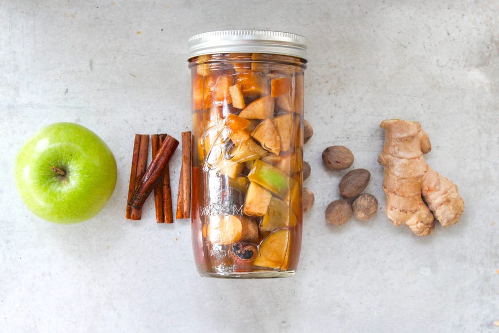 apple-pie-bourbon-delish-2