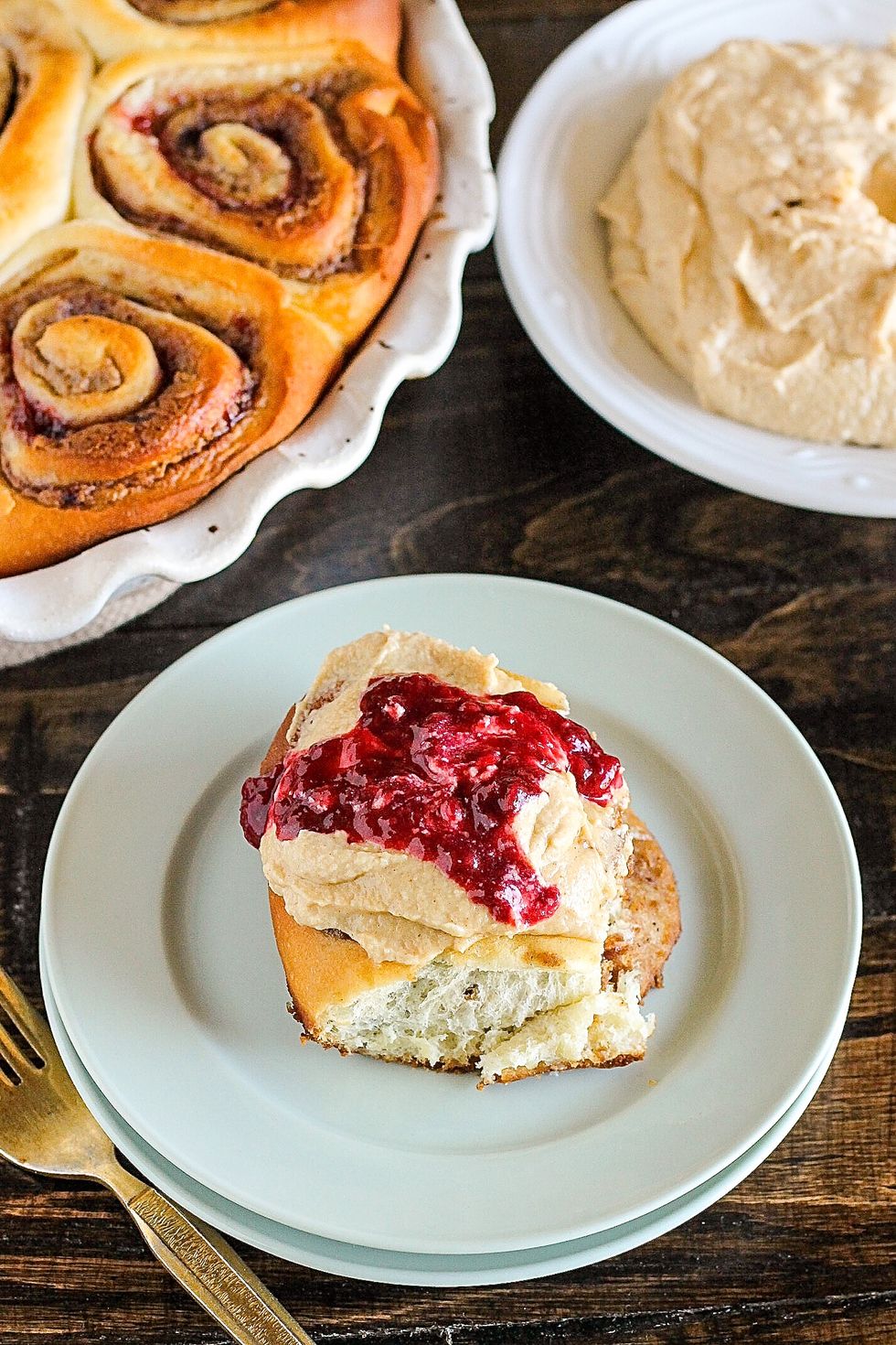 peanut butter and jelly cinnamon rolls
