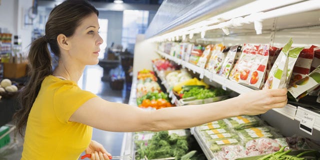 Retail, Food, Convenience store, Marketplace, Supermarket, Whole food, Vegan nutrition, Grocery store, Natural foods, Food group, 