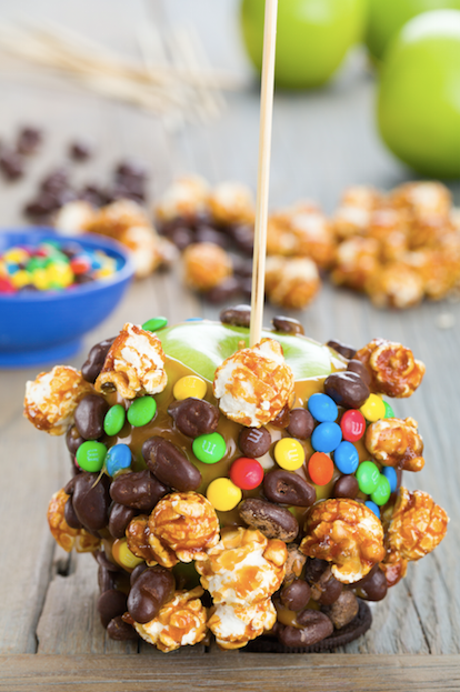 Food, Sweetness, Cuisine, Chocolate, Confectionery, Snack, Dish, Trail mix, Bonbon, Dessert, 