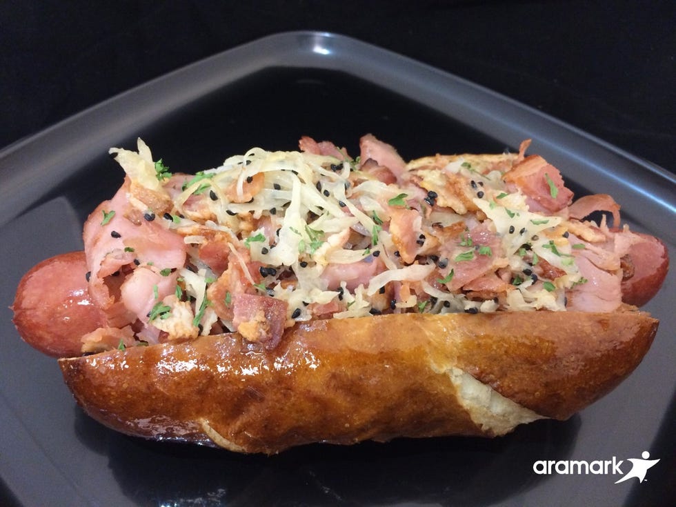 Food, Ingredient, Cuisine, Dish, Recipe, Meat, Fast food, Cooking, Fried food, Comfort food, 