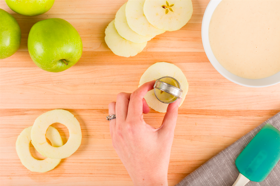 Making Apple Pie Rings