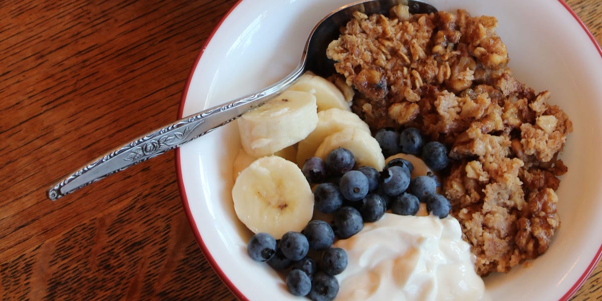 Lidey's Maple Walnut Baked Oatmeal