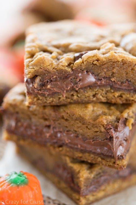Dish, Food, Cuisine, Ingredient, Baked goods, Dessert, Chocolate brownie, Produce, Finger food, Recipe, 