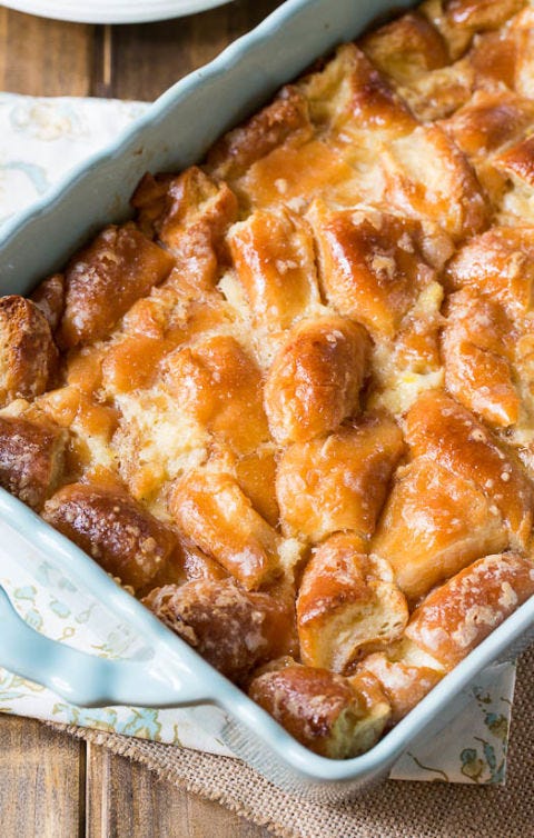 Dish, Food, Cuisine, Ingredient, Dessert, Baked goods, Cobbler, Produce, Staple food, Bread pudding, 