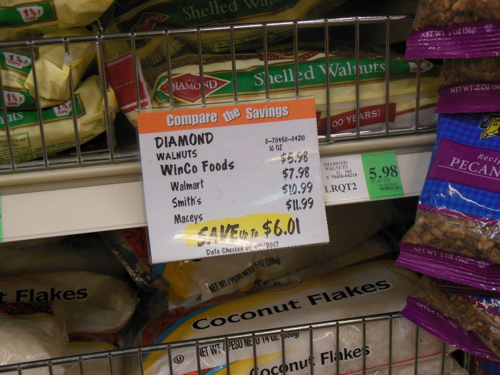 Retail, Ingredient, Grocery store, Supermarket, Convenience food, Convenience store, Food storage, Label, Frozen food, Packaging and labeling, 