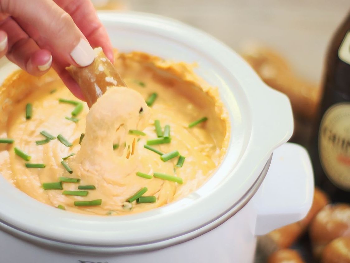 Crock Pot Beer Cheese Dip - Savor the Best