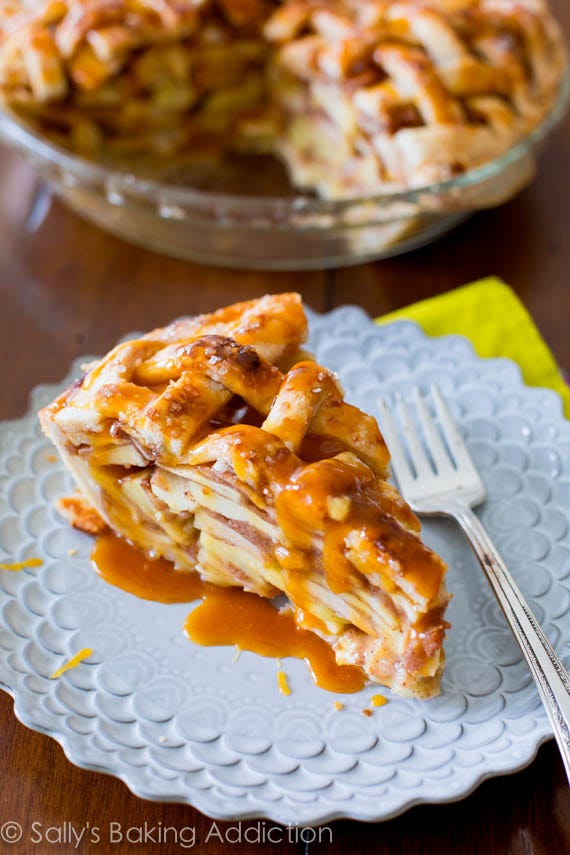 Dish, Food, Cuisine, Ingredient, Baked goods, Dessert, Apple pie, Produce, Pie, Caramel, Dish, Food, Cuisine, Ingredient, Baked goods, Dessert, Apple pie, Produce, Pie, Caramel,