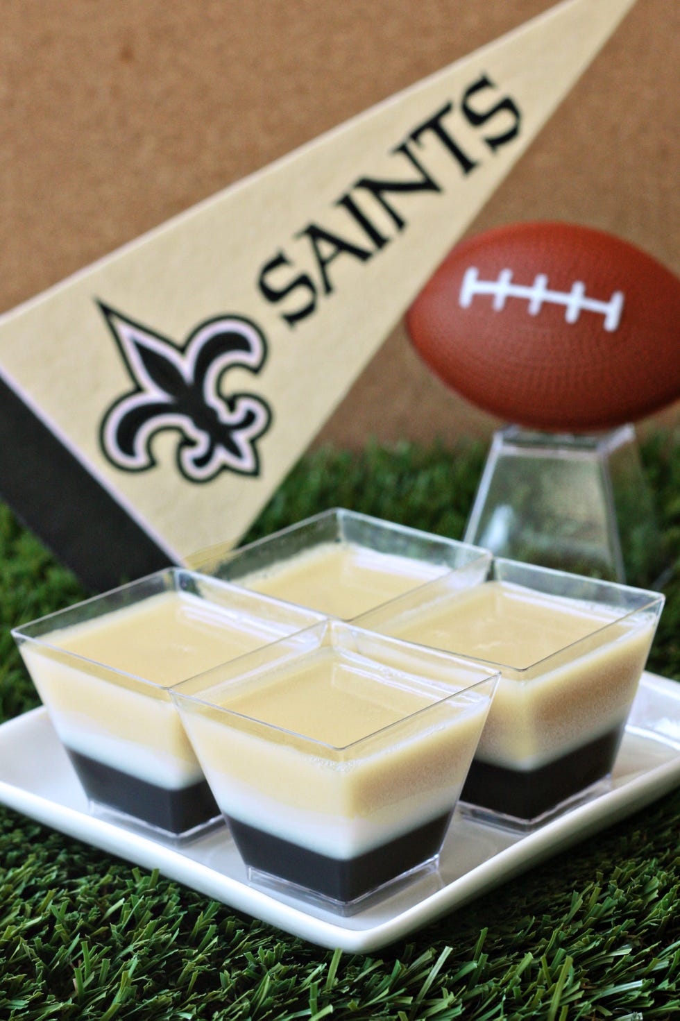 New Orleans Saints Jell-O Shots