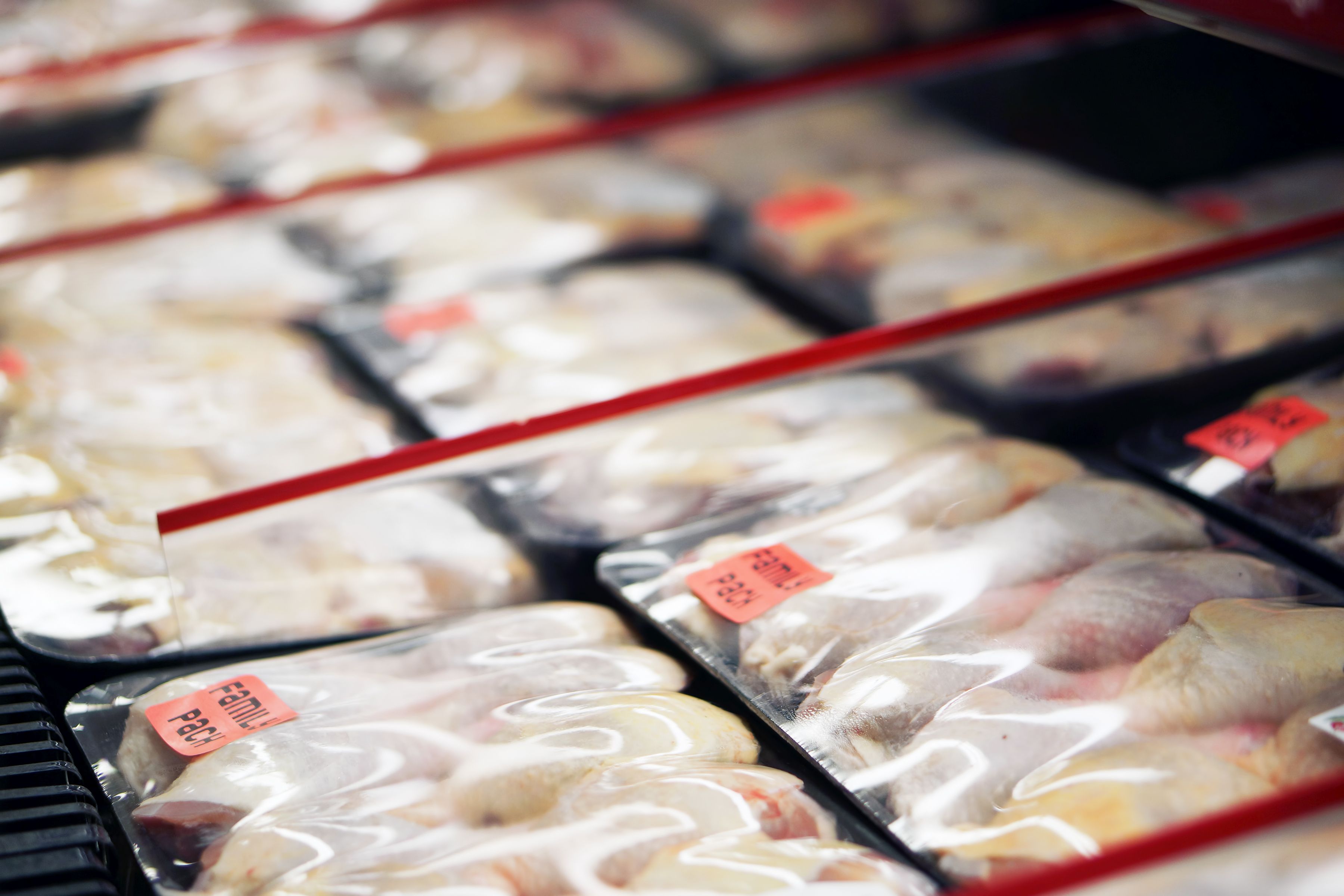 2019 year - More Than 500,000 Pounds of Chicken Recalled By Major Fast Food Supplier 2019 year