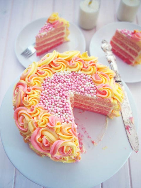 Sweetness, Food, Cuisine, Dessert, Baked goods, Ingredient, Dishware, Cake, Plate, Serveware, 