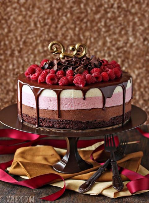 54 Jaw-Droppingly Beautiful Birthday Cake : Pink cake with pink flowers