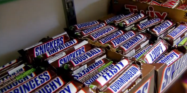 New Snickers Packaging Makes It Easier Than Ever To Insult Your Hungry Friends